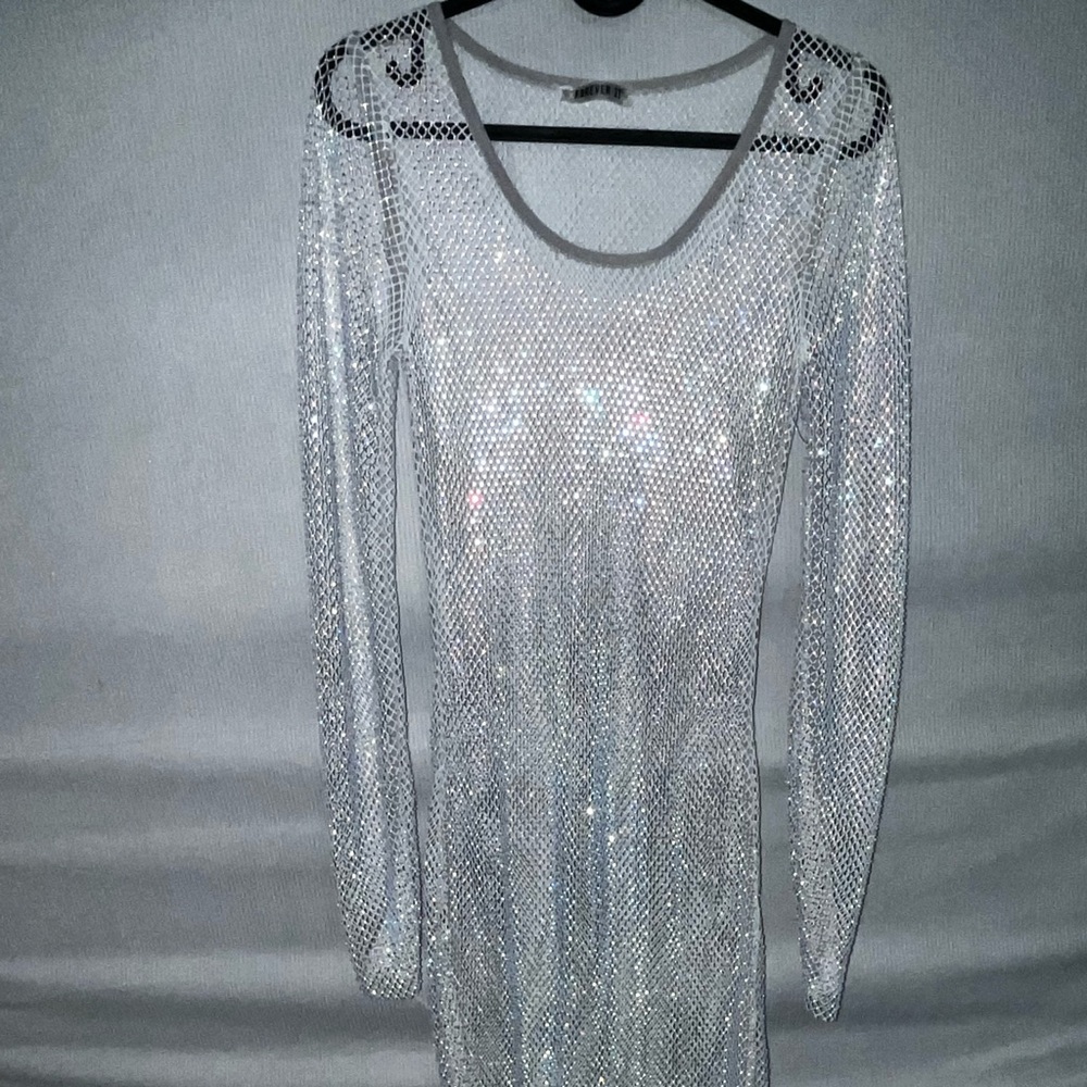 Cover-Up Rhinestone Beach Dress😍😱